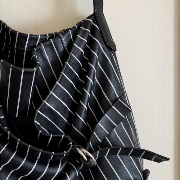 Slouchy Black and White Striped Shoulder Bag - Picture 6 of 6